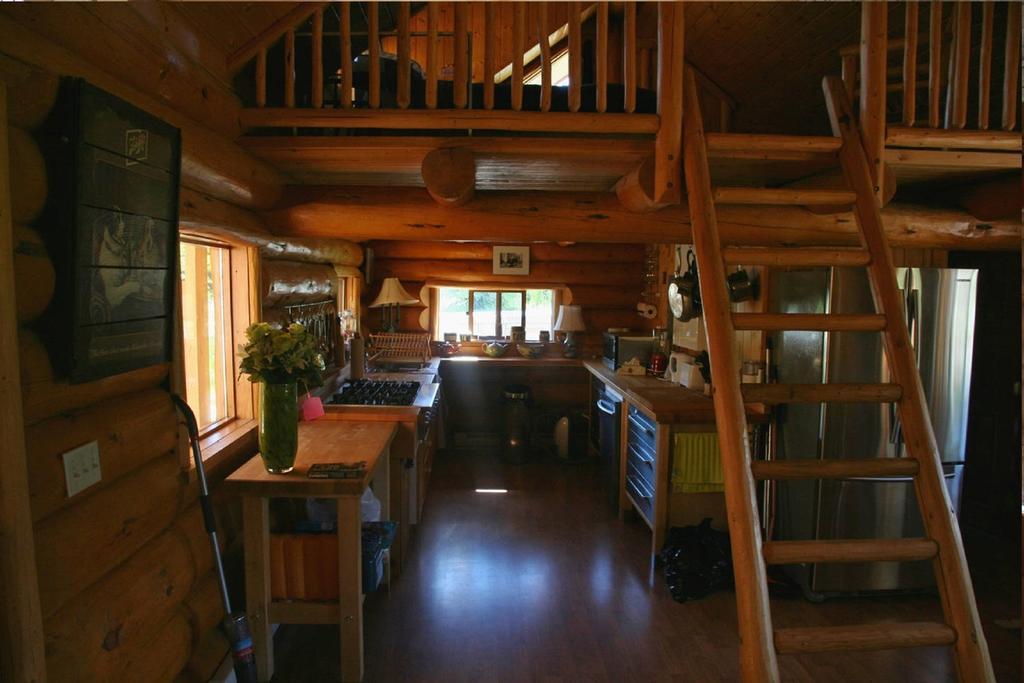 Ldr Lodge - Last Dollar Ranch Smithers Exterior foto