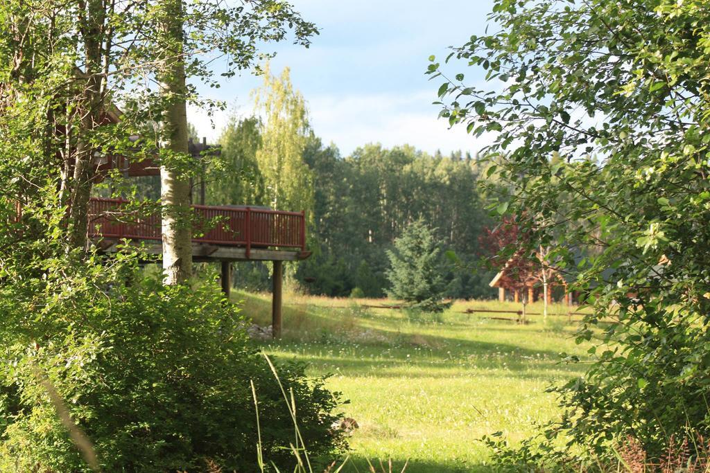 Ldr Lodge - Last Dollar Ranch Smithers Exterior foto